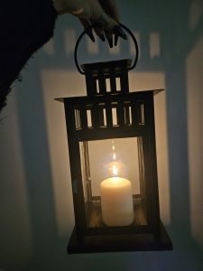 Lanterne d'Halloween allumée